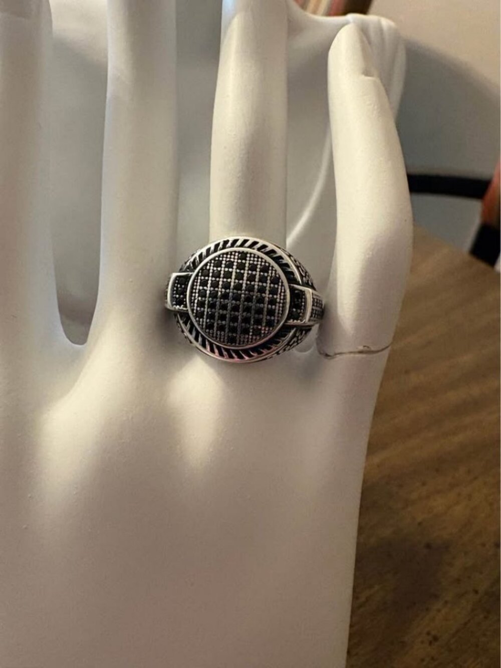 Sterling Silver 925 Size 8.5 Ring